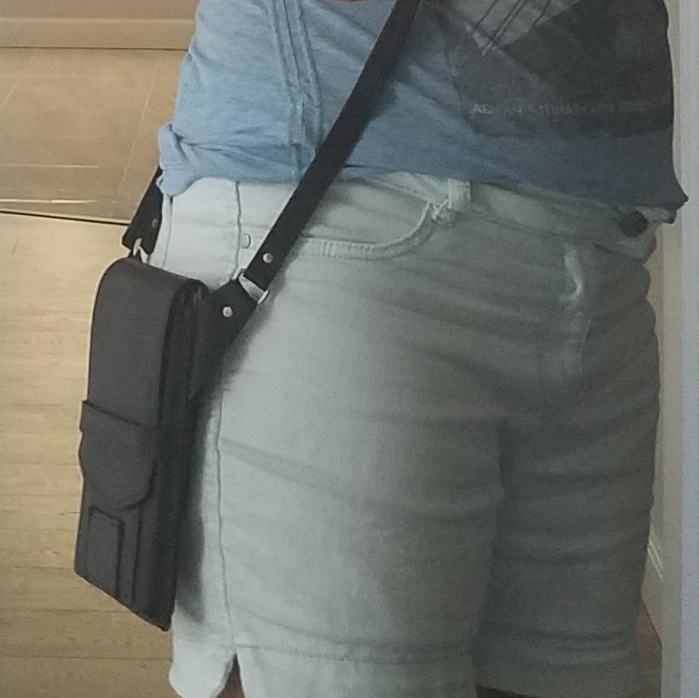 Genuine leather iPhone case - Picture 2 of 8